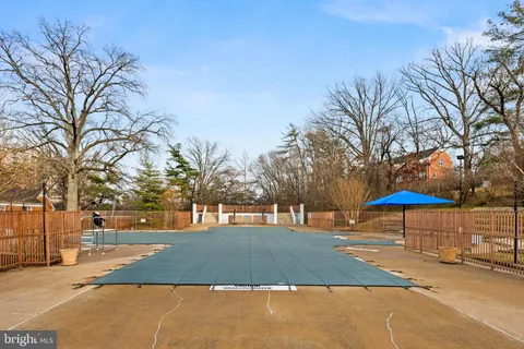 $489,000 | 1455 Martha Custis Drive, Alexandria, VA 22302