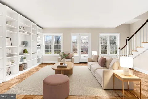 $489,000 | 1455 Martha Custis Drive, Alexandria, VA 22302