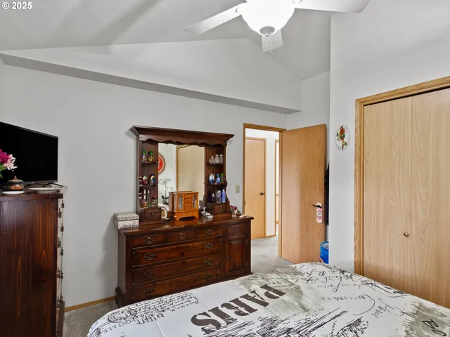 $715,000 | 2319 Northeast 152nd Circle, Vancouver, WA 98686