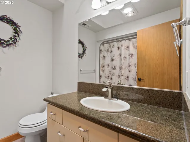 $715,000 | 2319 Northeast 152nd Circle, Vancouver, WA 98686