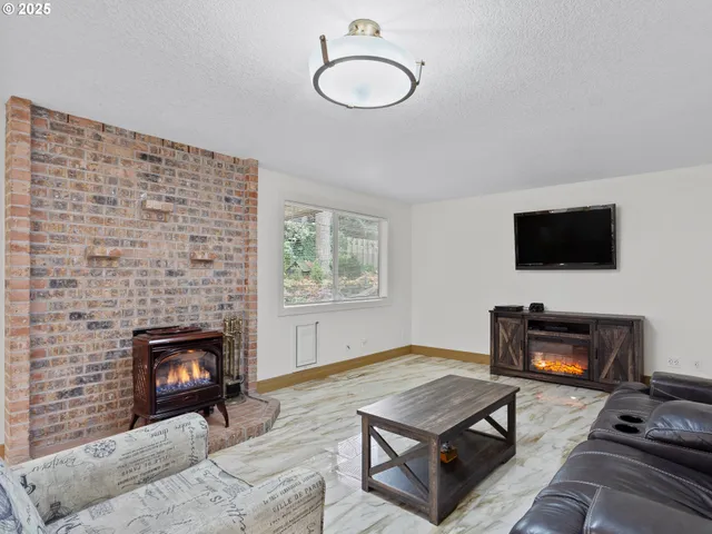 $715,000 | 2319 Northeast 152nd Circle, Vancouver, WA 98686