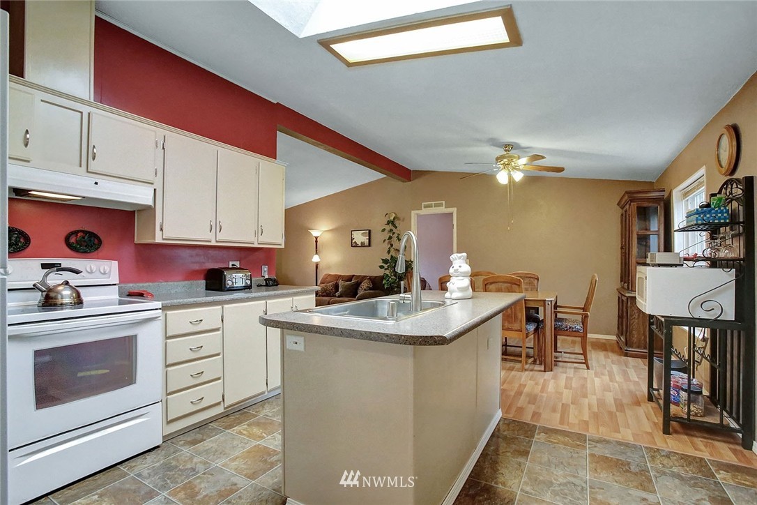 322 Robson Road Washougal, WA 98671 - Photo 5 of 25 Gallery Image 5