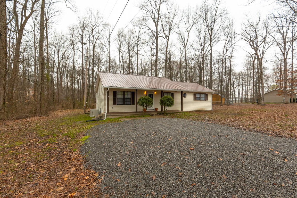 4146 Wells Road Springfield, TN 37172 - Photo 3 of 33