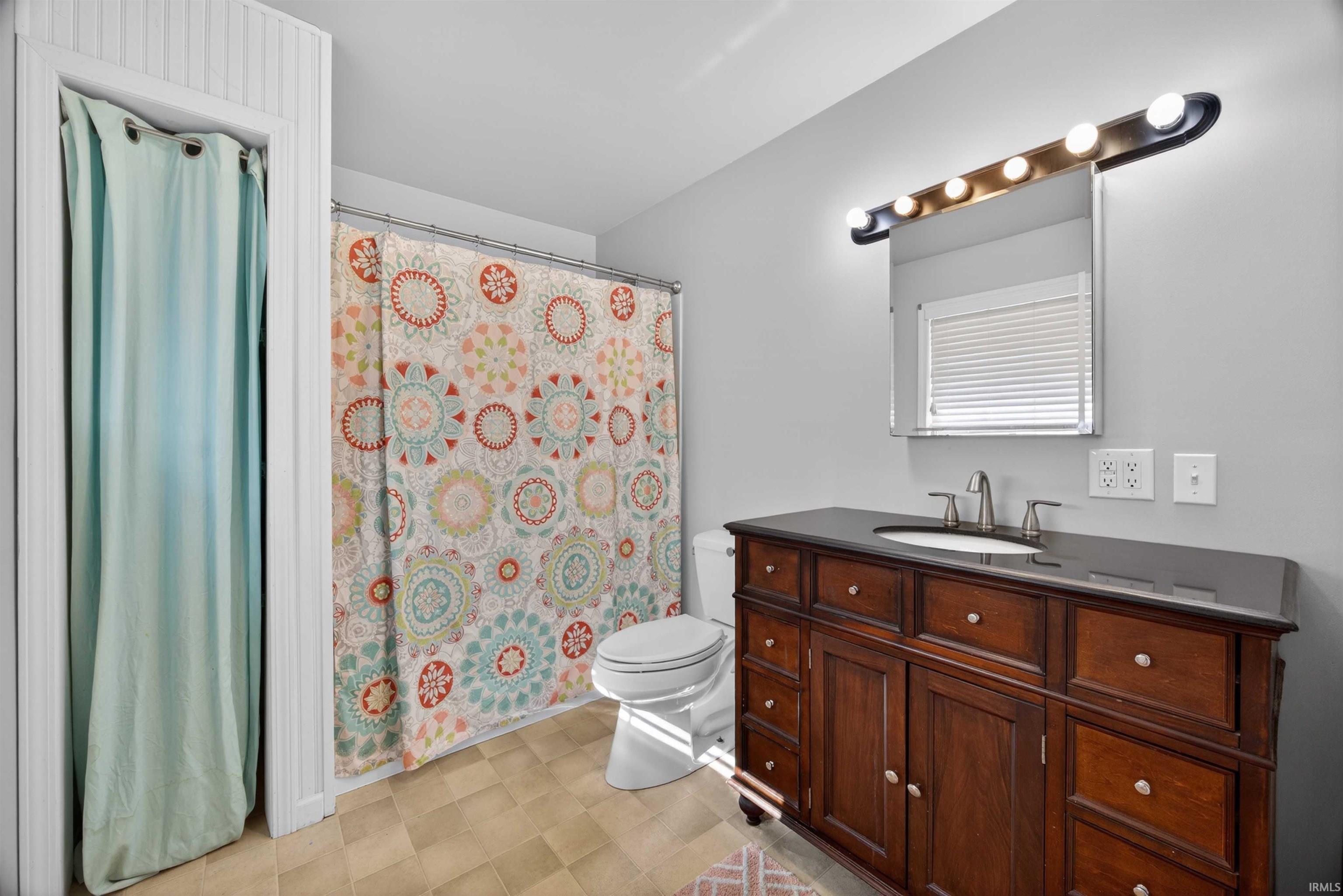 102 Heltonville Road West Bedford, IN 47421 - Photo 17 of 36