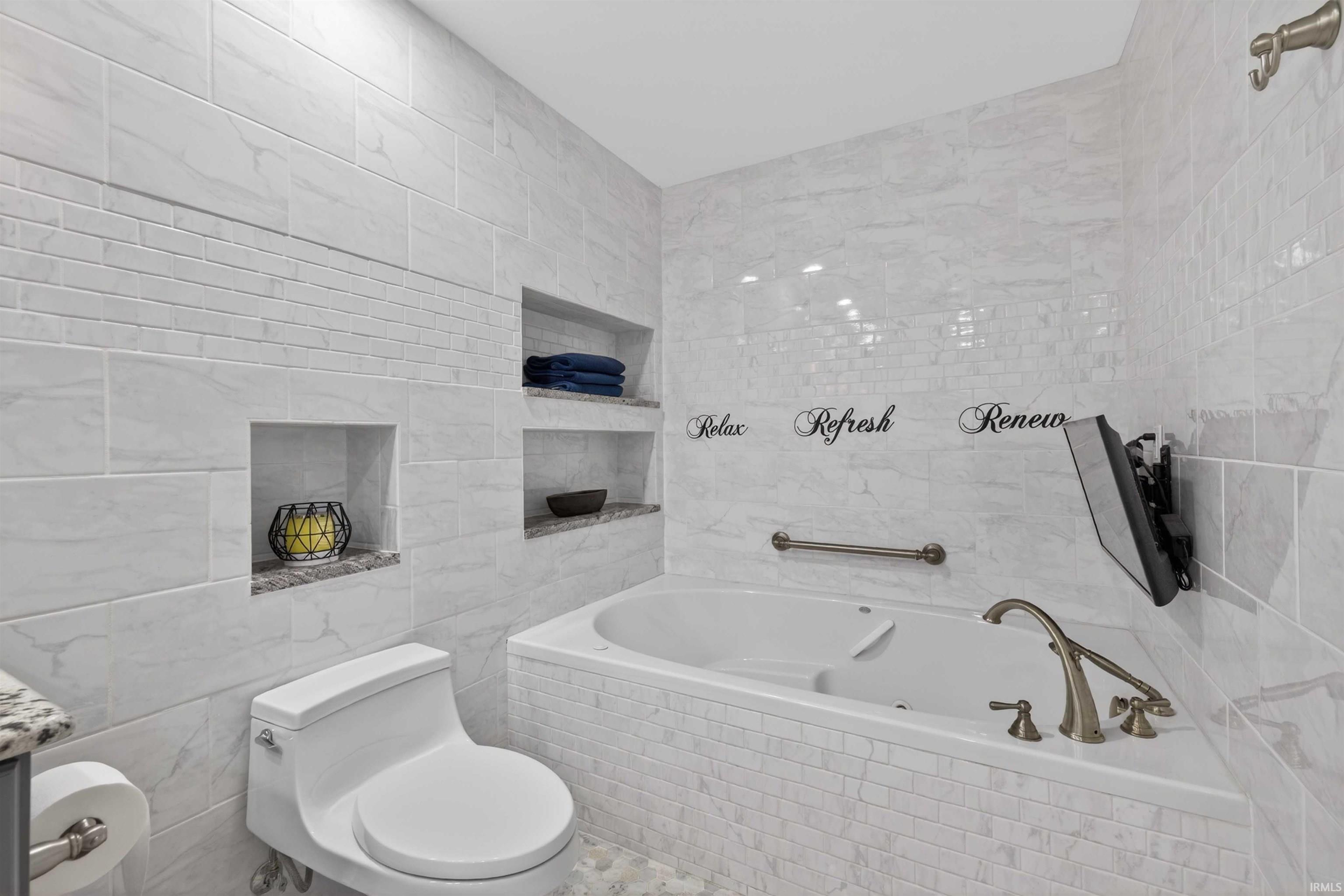 102 Heltonville Road West Bedford, IN 47421 - Photo 24 of 36