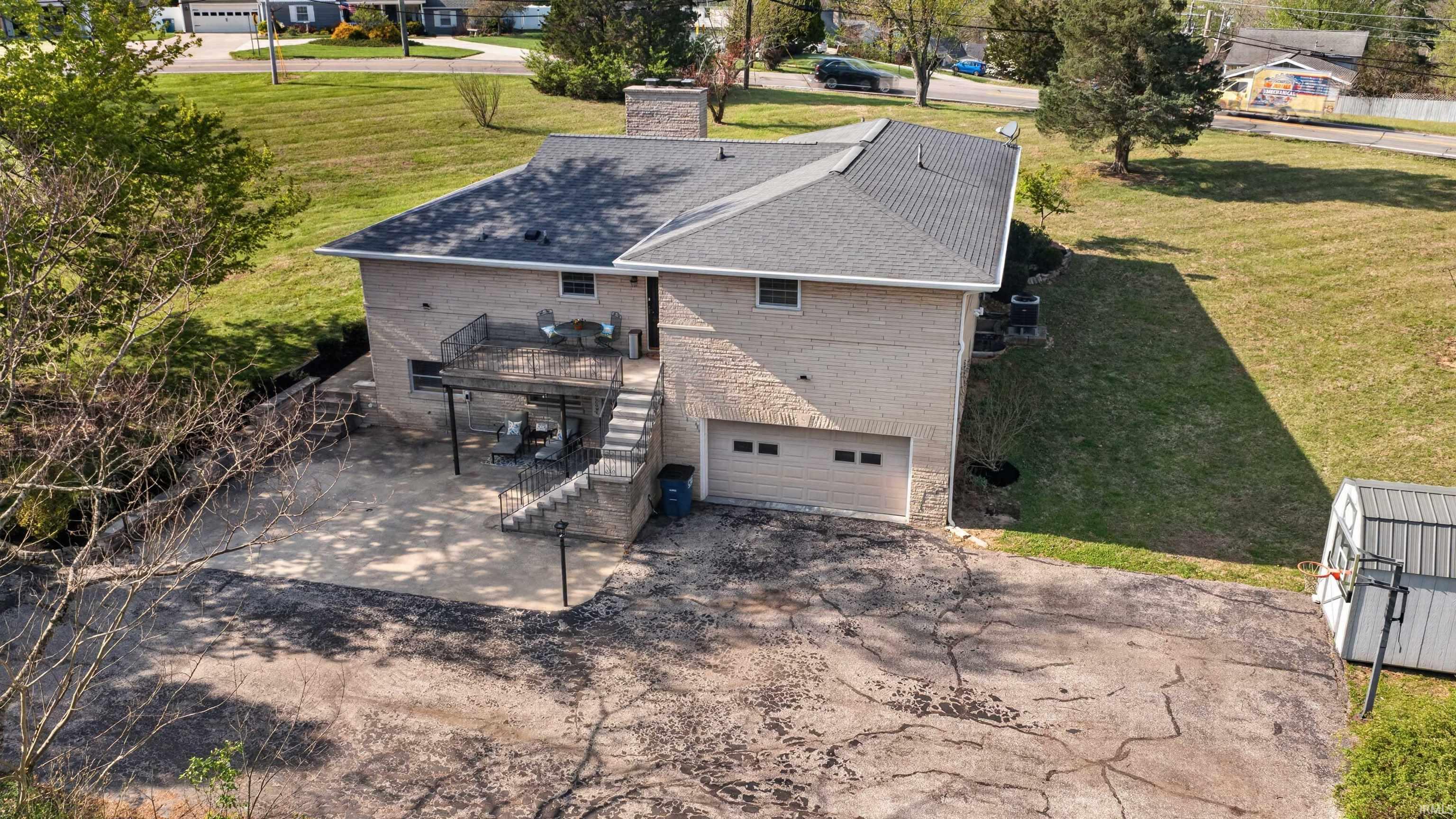 102 Heltonville Road West Bedford, IN 47421 - Photo 31 of 36