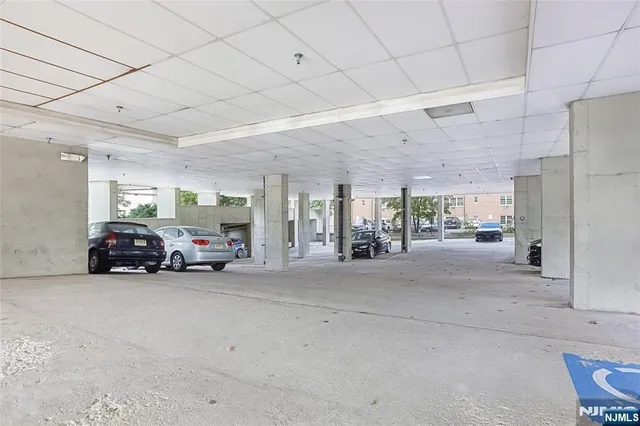 $1,750 | 850 Main Street, Unit 107/1G, Hackensack, NJ 07601