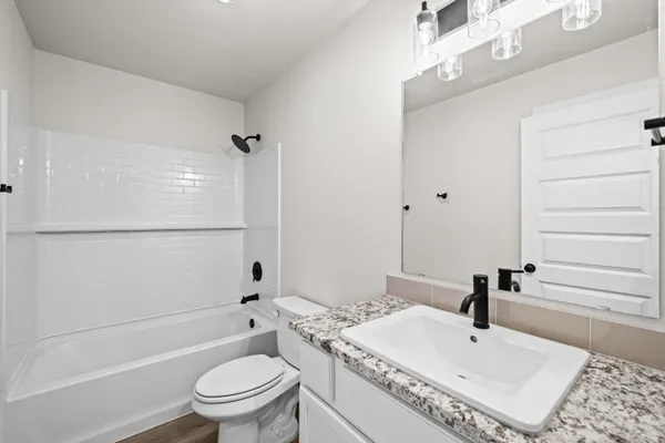 $1,995 | 2924 138th Place, Lubbock, TX 79423