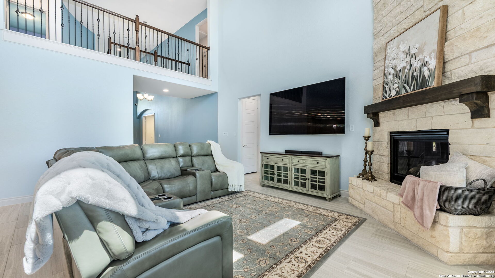 164 Catani Loop Georgetown, TX 78628 - Photo 5 of 34