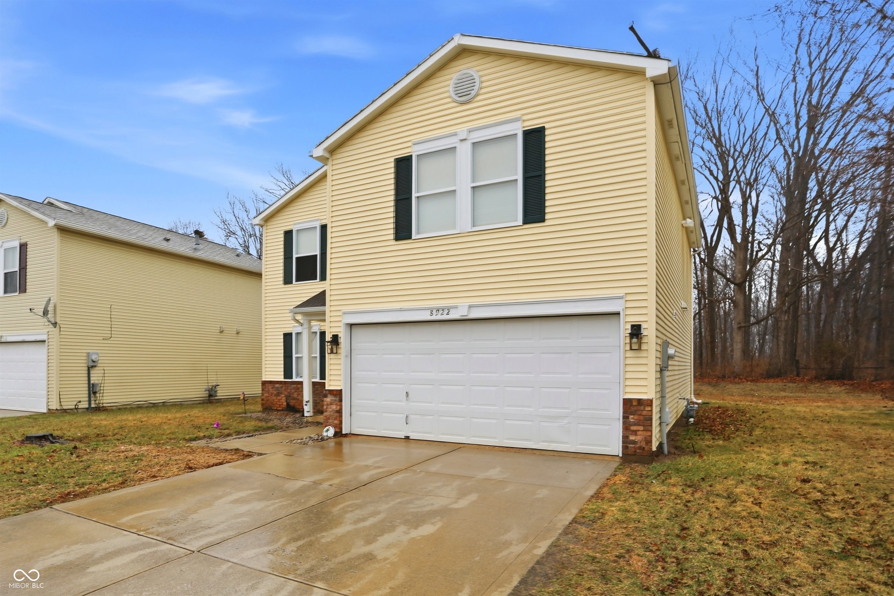 8922 Limberlost Court Indianapolis, IN 46113 - Photo 3 of 41