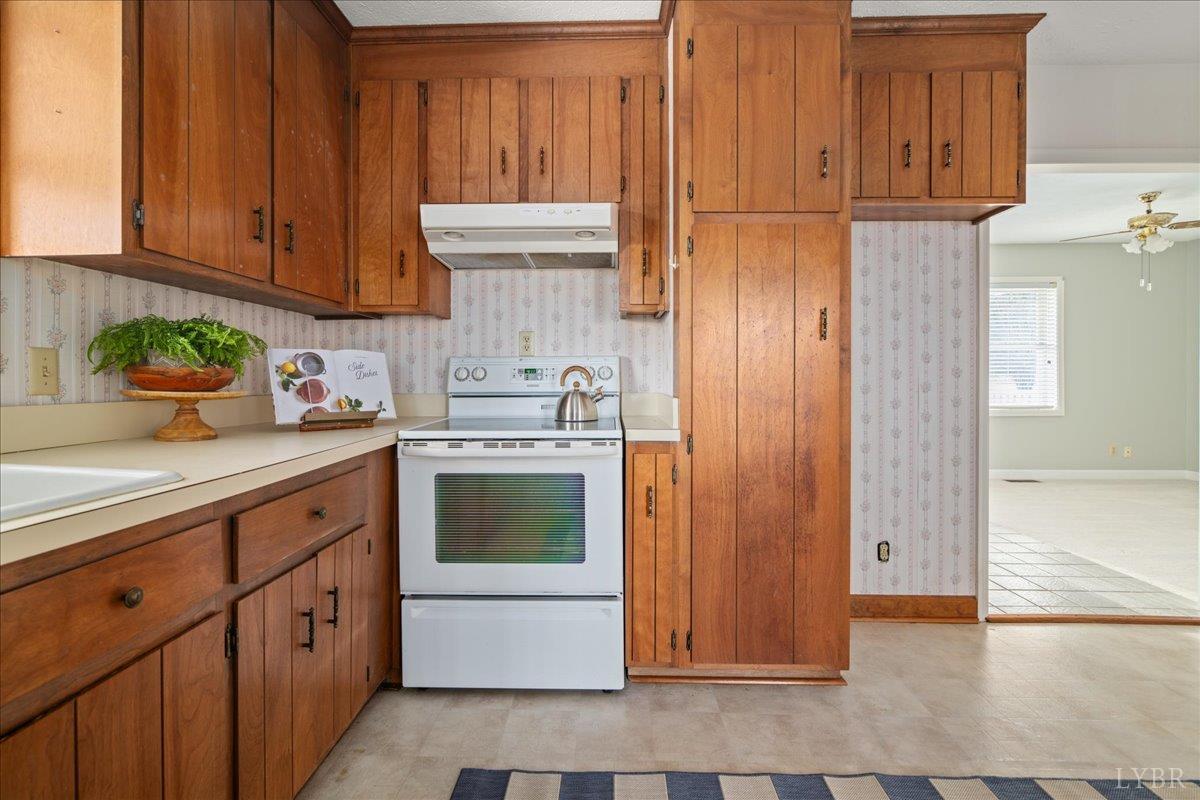 4059 Lowry Road Goode, VA 24556 - Photo 85 of 93
