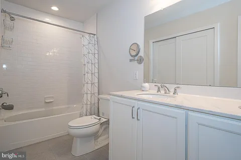 $725,000 | 34 Tamarack Circle, Eagleville, PA 19403
