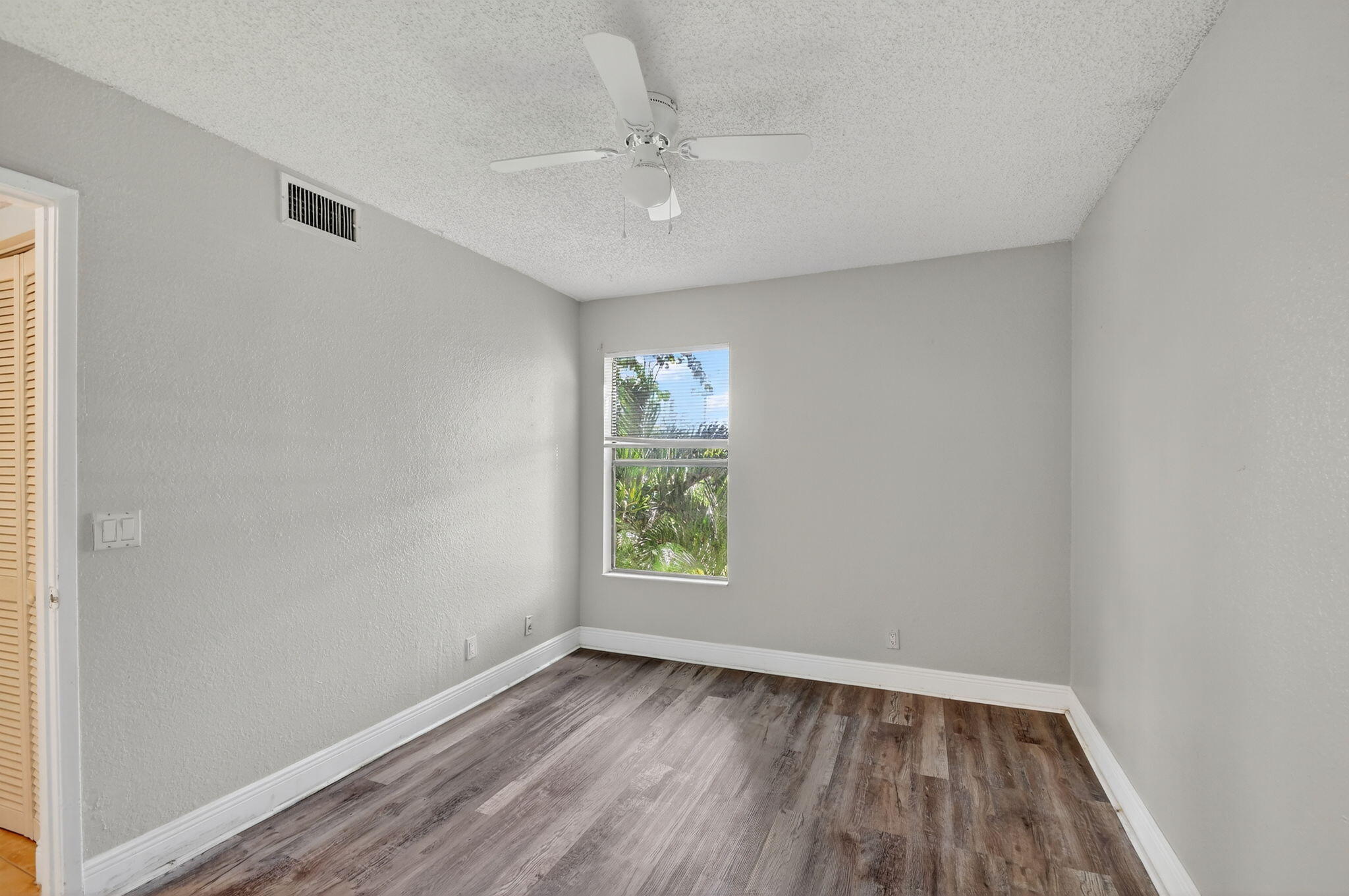 1400 Windorah Way, Unit G West Palm Beach, FL 33411 - Photo 27 of 41 bedroom 3