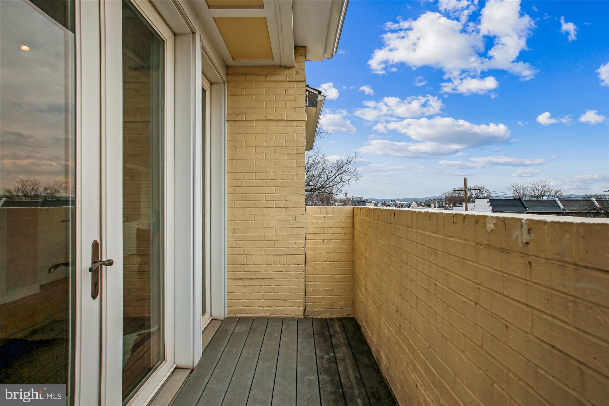 37 17th Street Southeast Washington, DC 20003 - Photo 32 of 41 Gallery Image 32