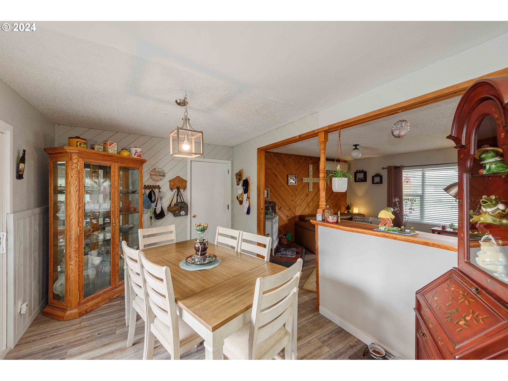 806 Pioneer Road Brookings, OR 97415 - Photo 10 of 42 Gallery Image 10
