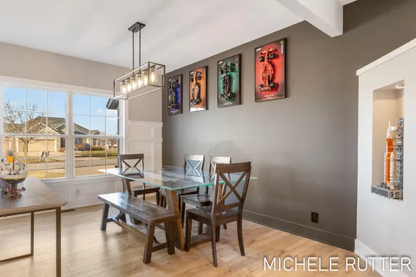 $515,000 | 1399 Woodfield Drive, Zeeland, MI 49464