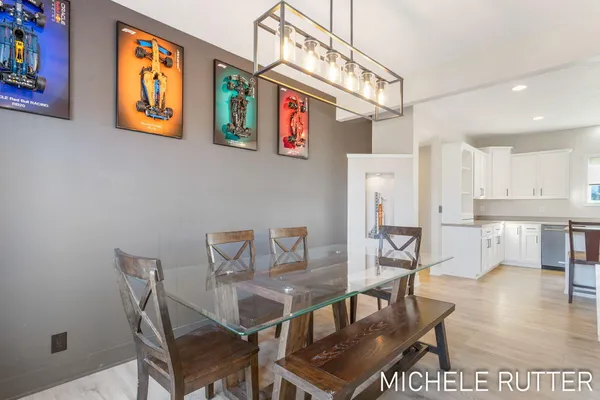 $515,000 | 1399 Woodfield Drive, Zeeland, MI 49464