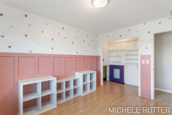 $515,000 | 1399 Woodfield Drive, Zeeland, MI 49464