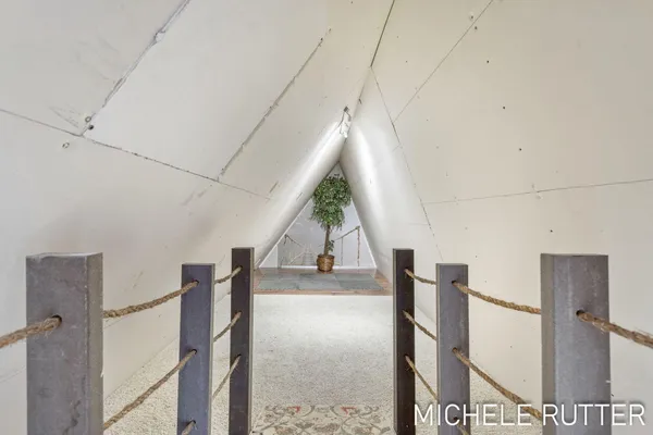 $515,000 | 1399 Woodfield Drive, Zeeland, MI 49464