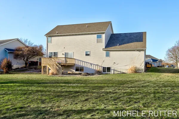 $515,000 | 1399 Woodfield Drive, Zeeland, MI 49464