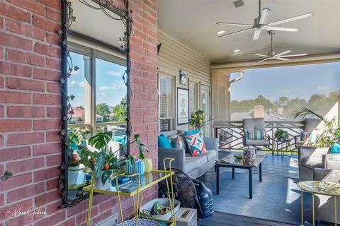 $665,000 | 8711 Glenmora Drive, Shreveport, LA 71106