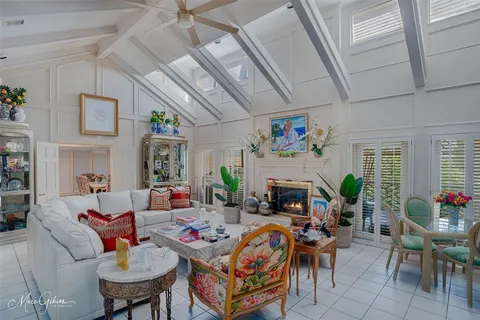 $665,000 | 8711 Glenmora Drive, Shreveport, LA 71106