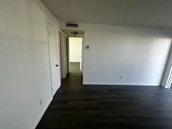 $1,900 | 23 Southeast 12th Street, Unit 103, Dania Beach, FL 33004