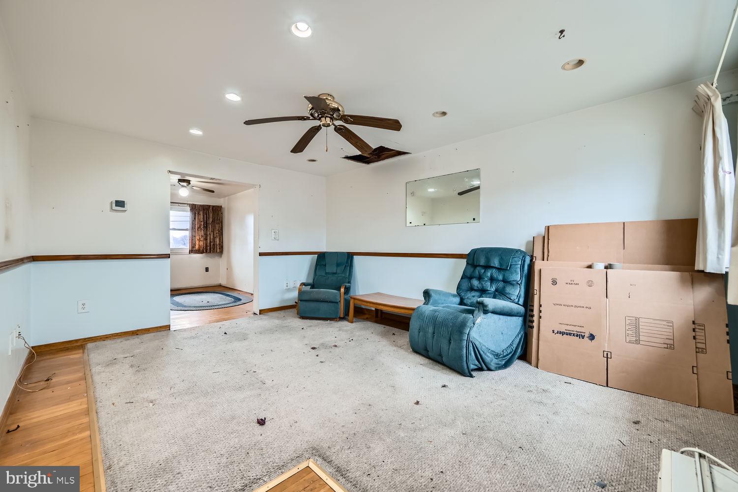 727 Kingston Road Middle River, MD 21220 - Photo 5 of 31