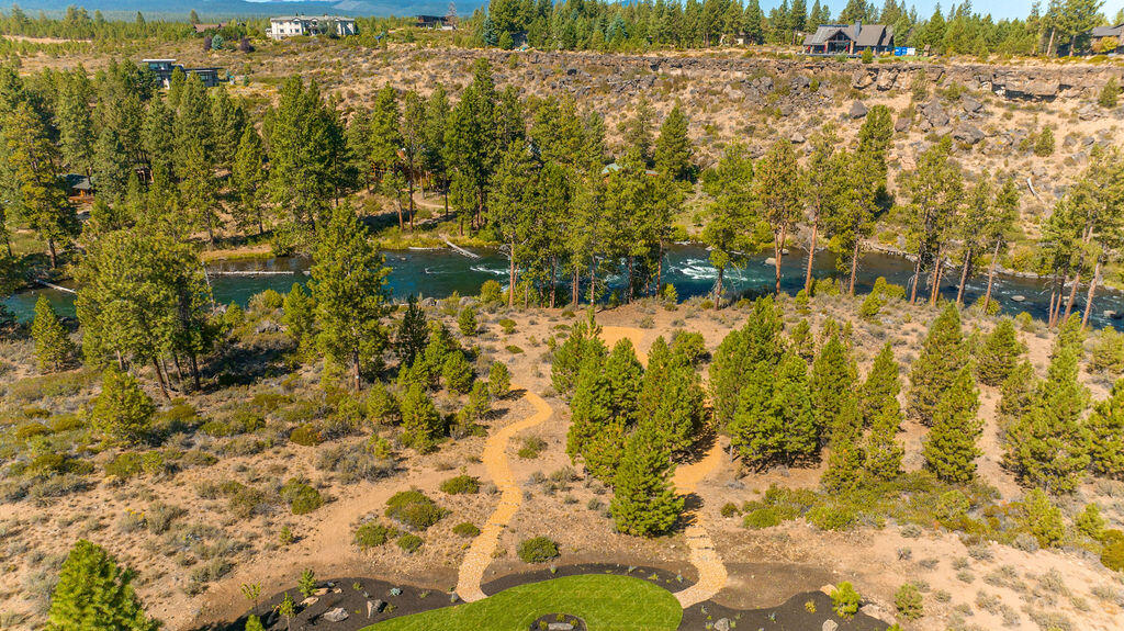 60893 River Rim Drive Bend, OR 97702 - Photo 58 of 70 60