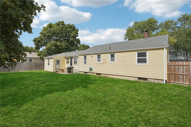 $390,000 | 398 Hillard Avenue, Warwick, RI 02886