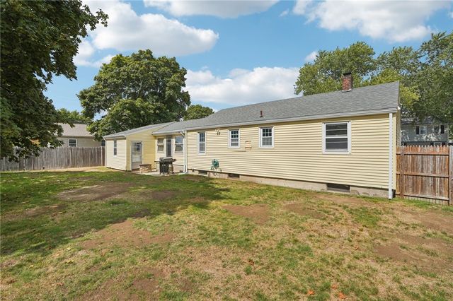 $390,000 | 398 Hillard Avenue, Warwick, RI 02886