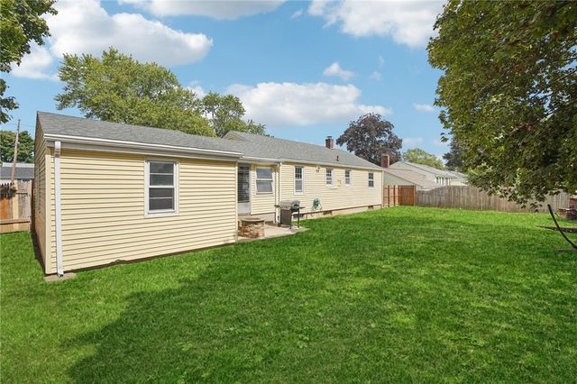 $390,000 | 398 Hillard Avenue, Warwick, RI 02886