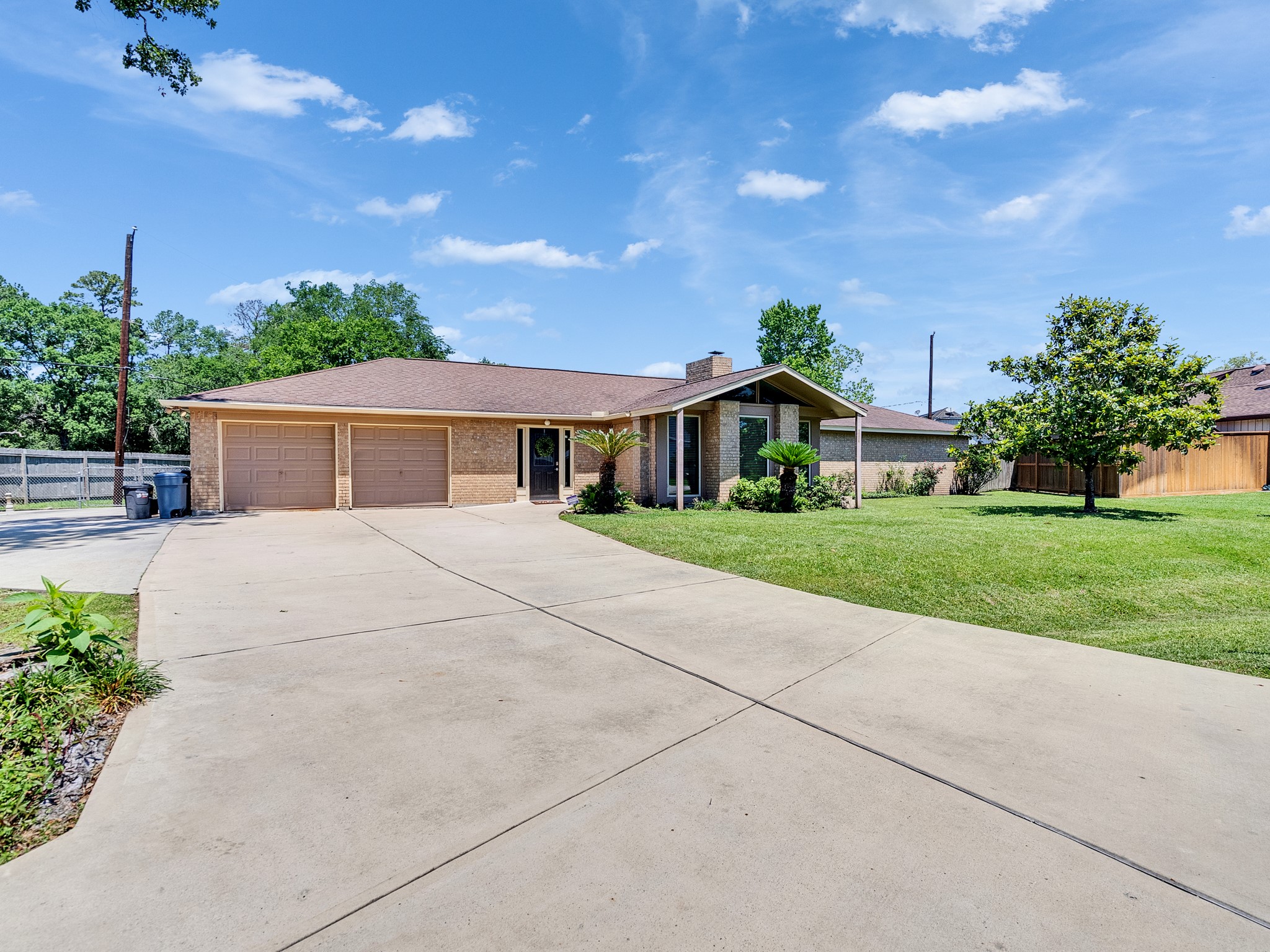 603 Casper Court Spring, TX 77373 - Photo 2 of 31 Beautifully landscaped with lots of beautiful plants.