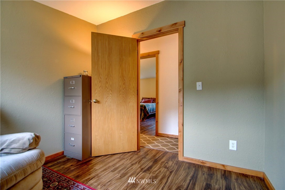 23489 Bassett Road Sedro-Woolley, WA 98284 - Photo 11 of 24 Gallery Image 11