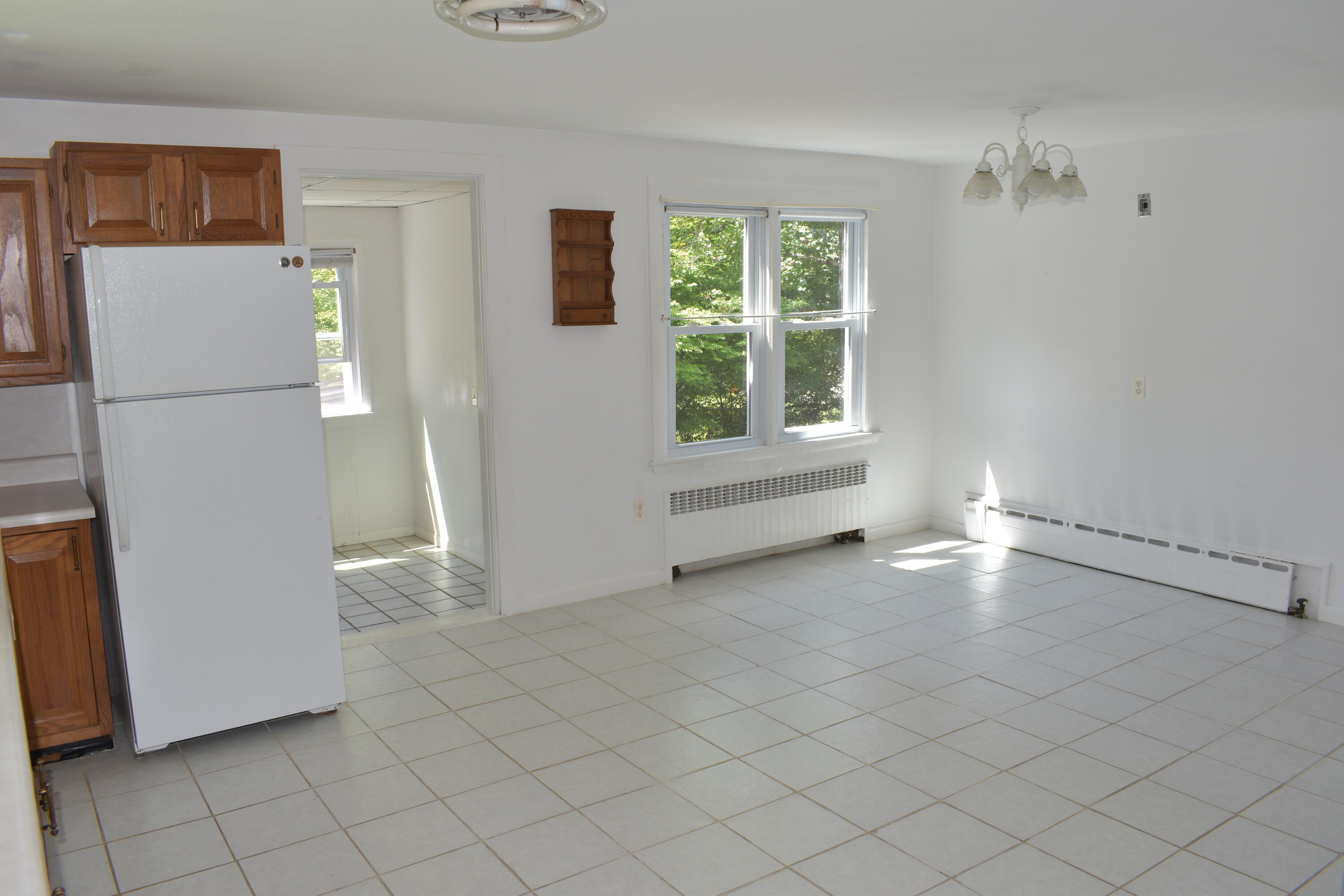 82 Farnham Street Portland, ME 04103 - Photo 9 of 25 MOB_2244