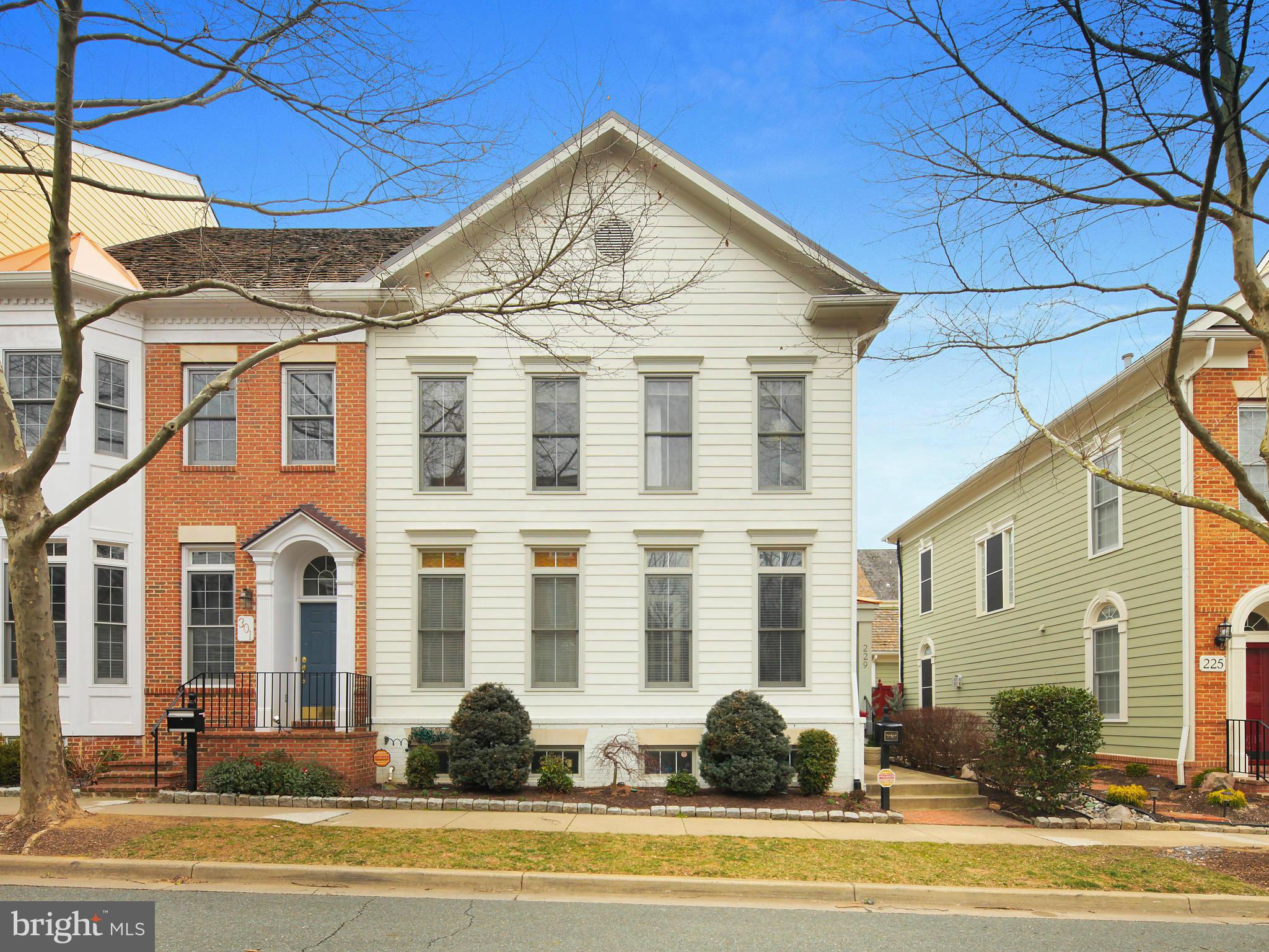 229 Hart Road Gaithersburg, MD 20878 - Photo 1 of 1 Exterior (Front)