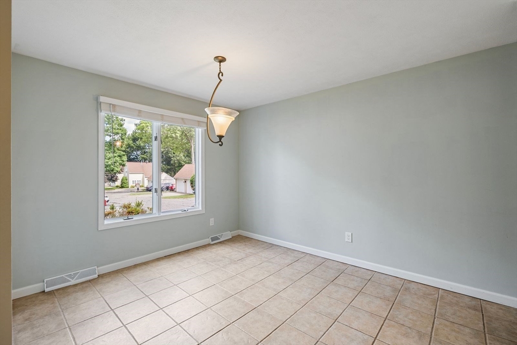 2205 Boston Road, Unit I81 Wilbraham, MA 01095 - Photo 10 of 28