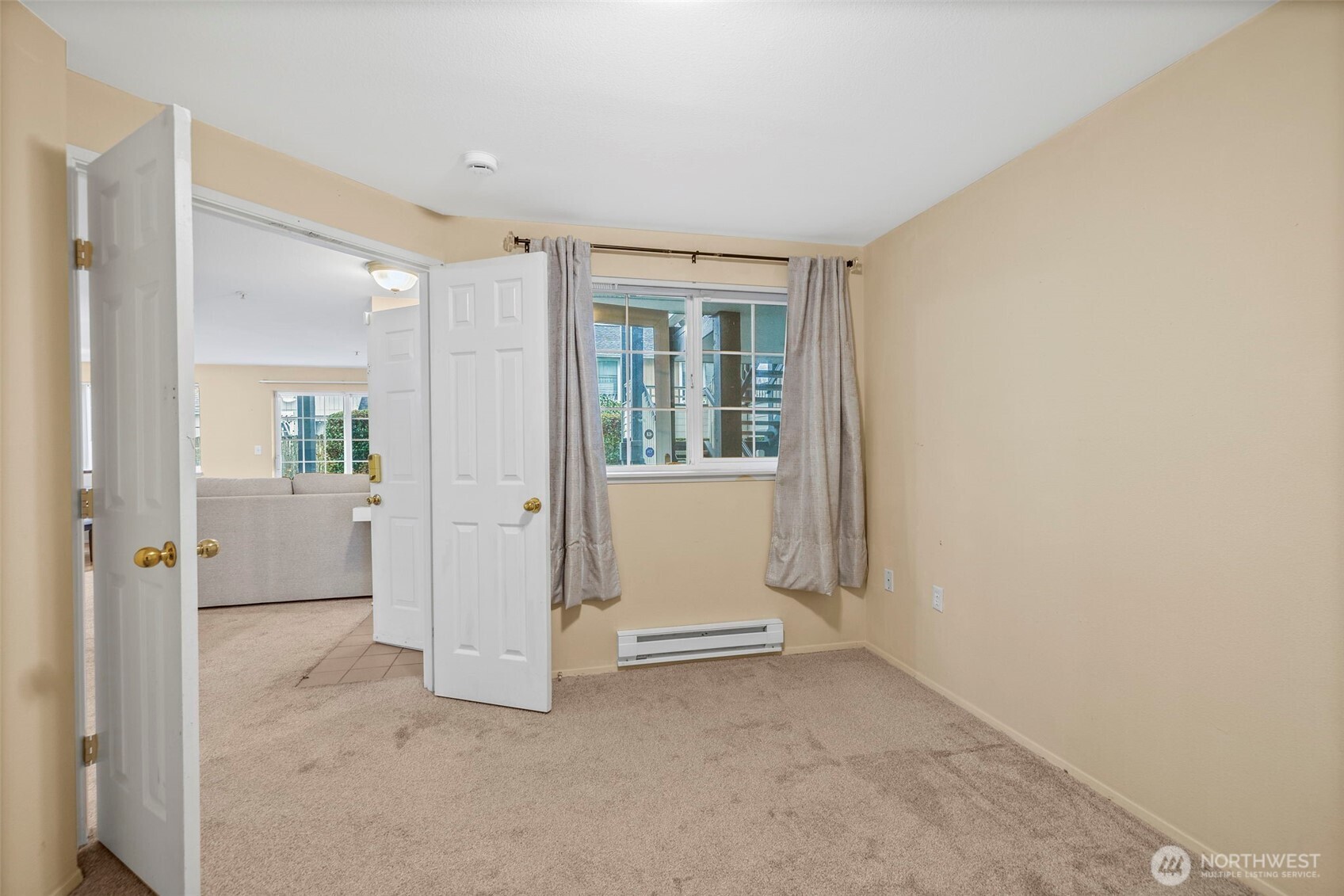 10824 Southeast 170th Street, Unit B103 Renton, WA 98055 - Photo 25 of 31