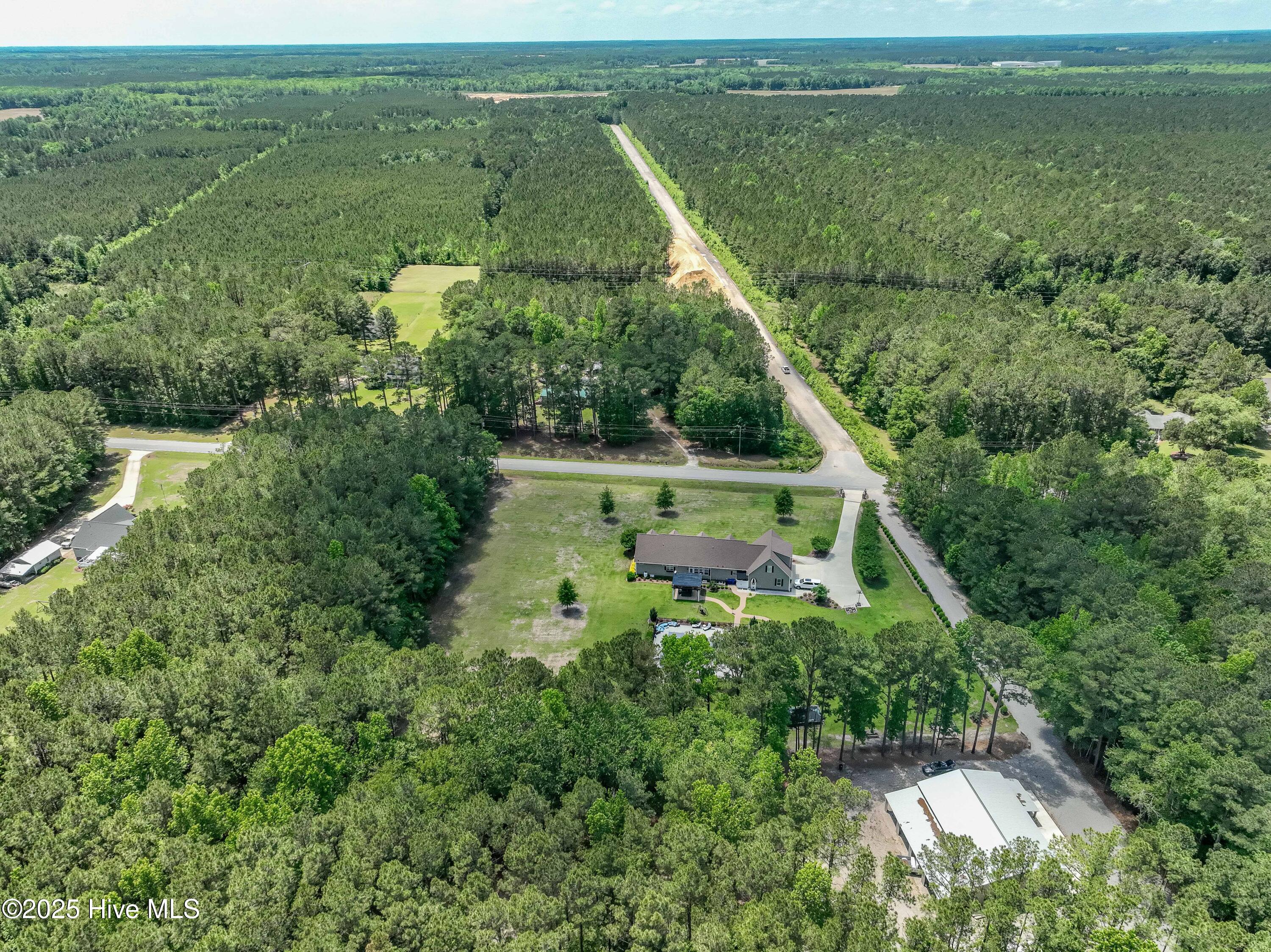 2048 Robersonville Road Washington, NC 27889 - Photo 45 of 64 DJI_0180