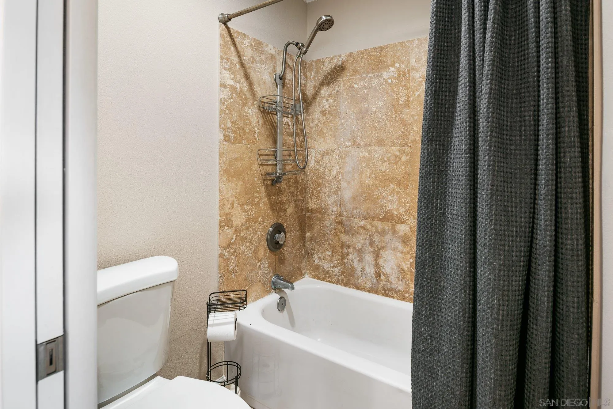 1673 Stone Edge Circle El Cajon, CA 92021 - Photo 23 of 38