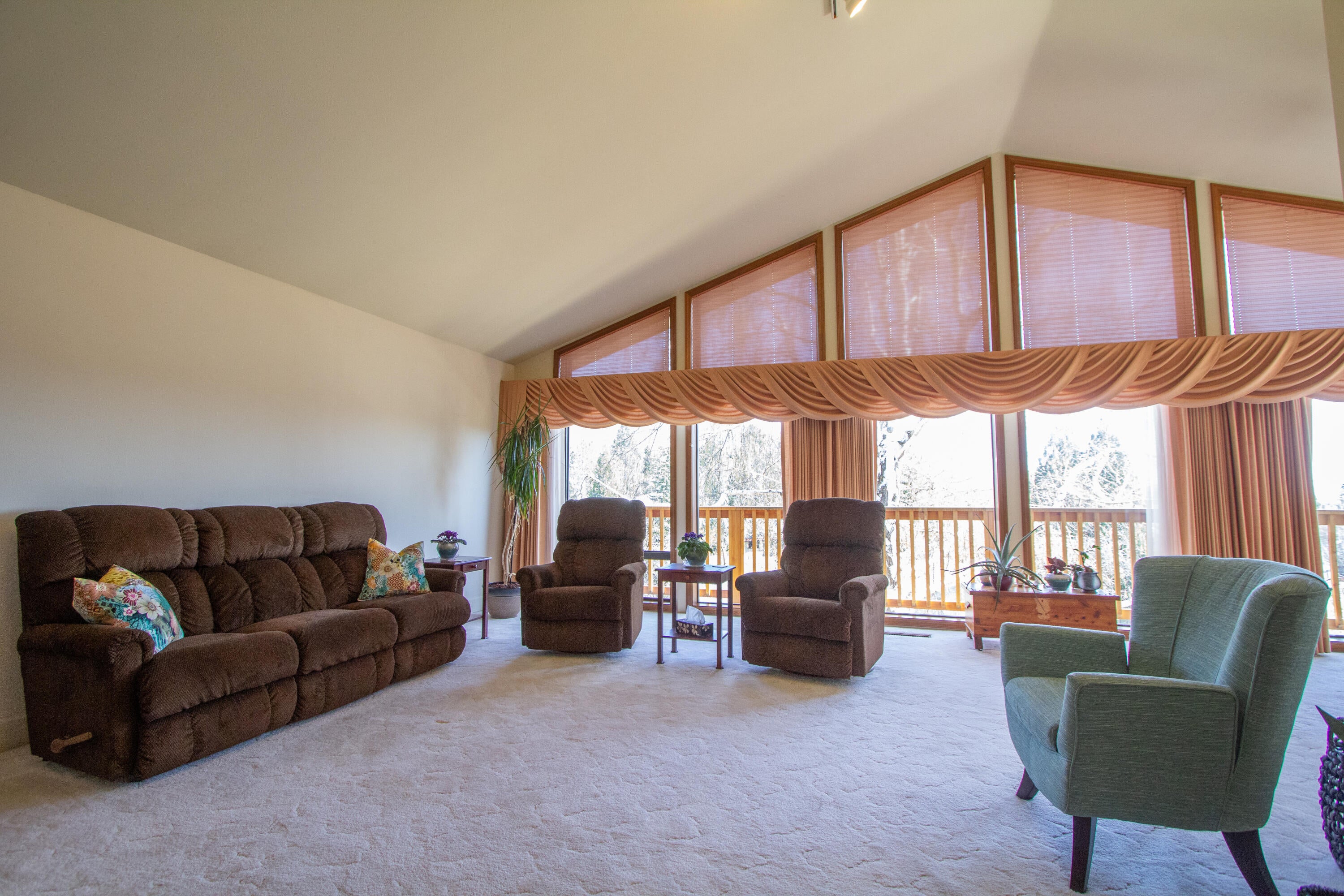 159 Ridgecrest Drive Klamath Falls, OR 97601 - Photo 17 of 123 16