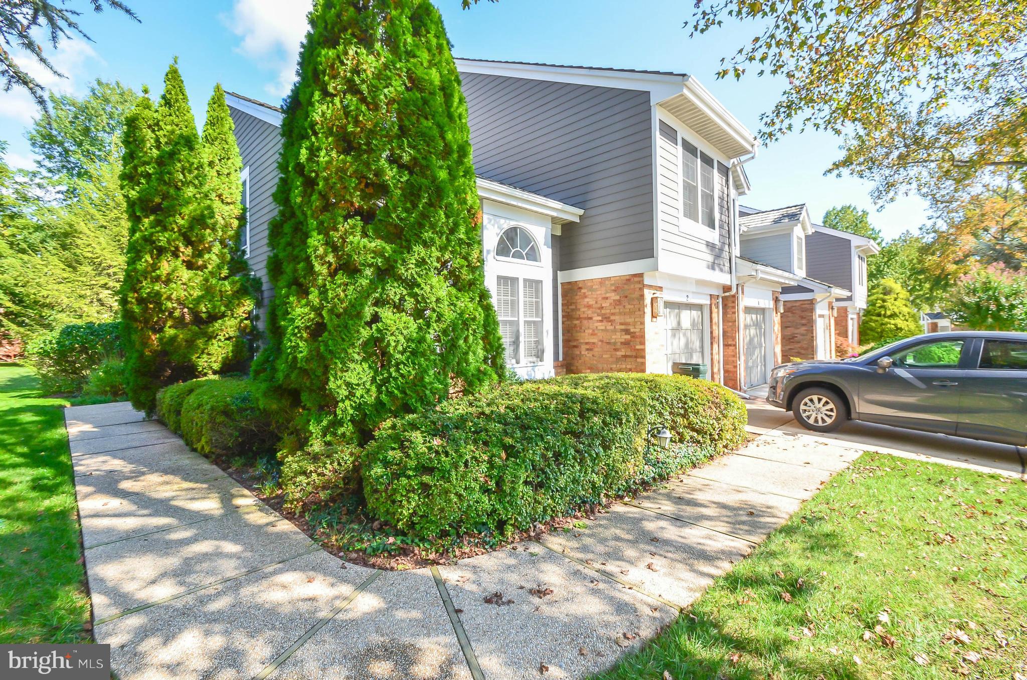 2 Raisin Tree Circle Baltimore, MD 21208 - Photo 1 of 17 Exterior (Front)