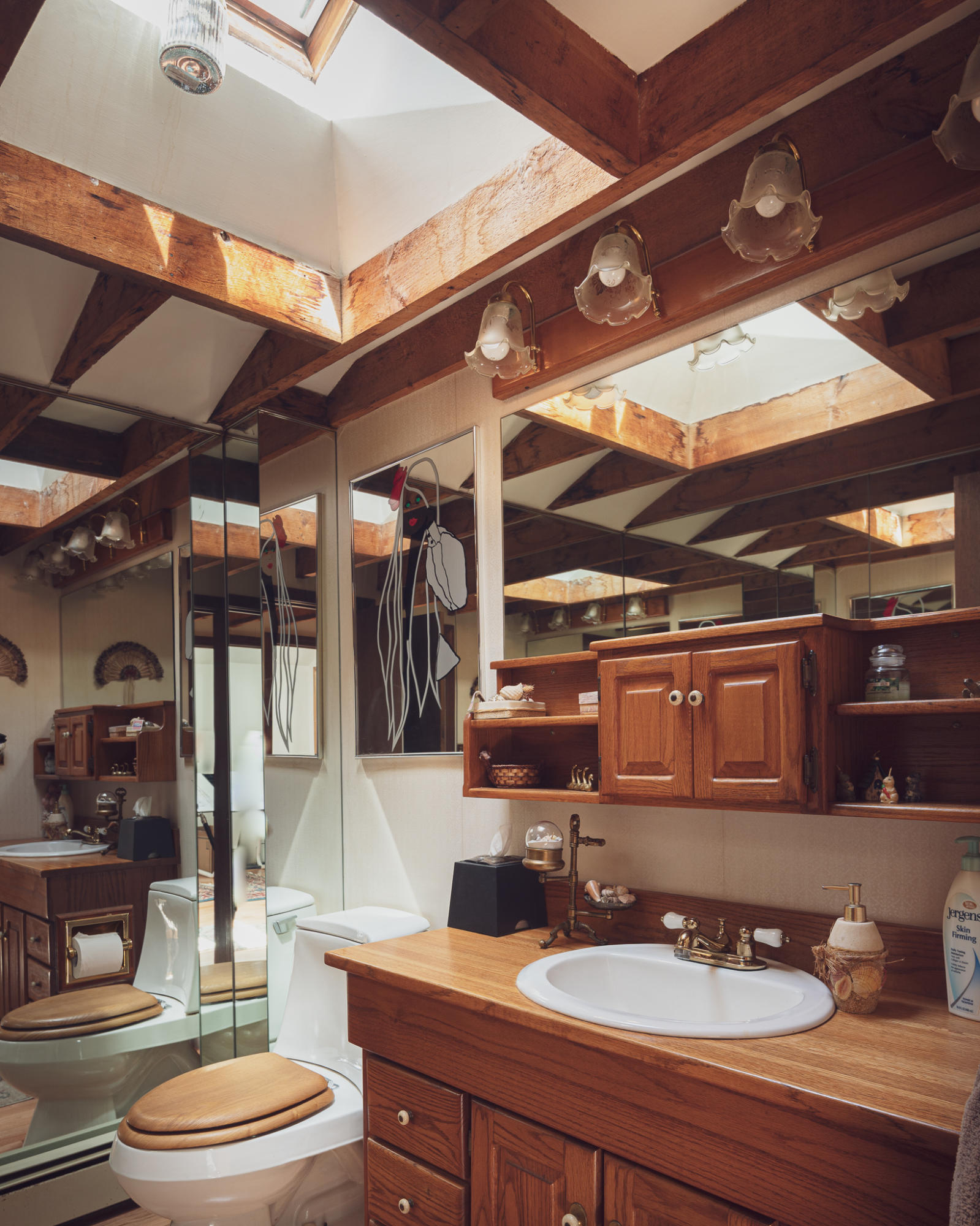 1 Wolf Creek Road York, ME 03902 - Photo 21 of 38 Half bath