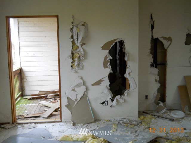 1356 South Bank Road Oakville, WA 98568 - Photo 2 of 9 Gallery Image 2