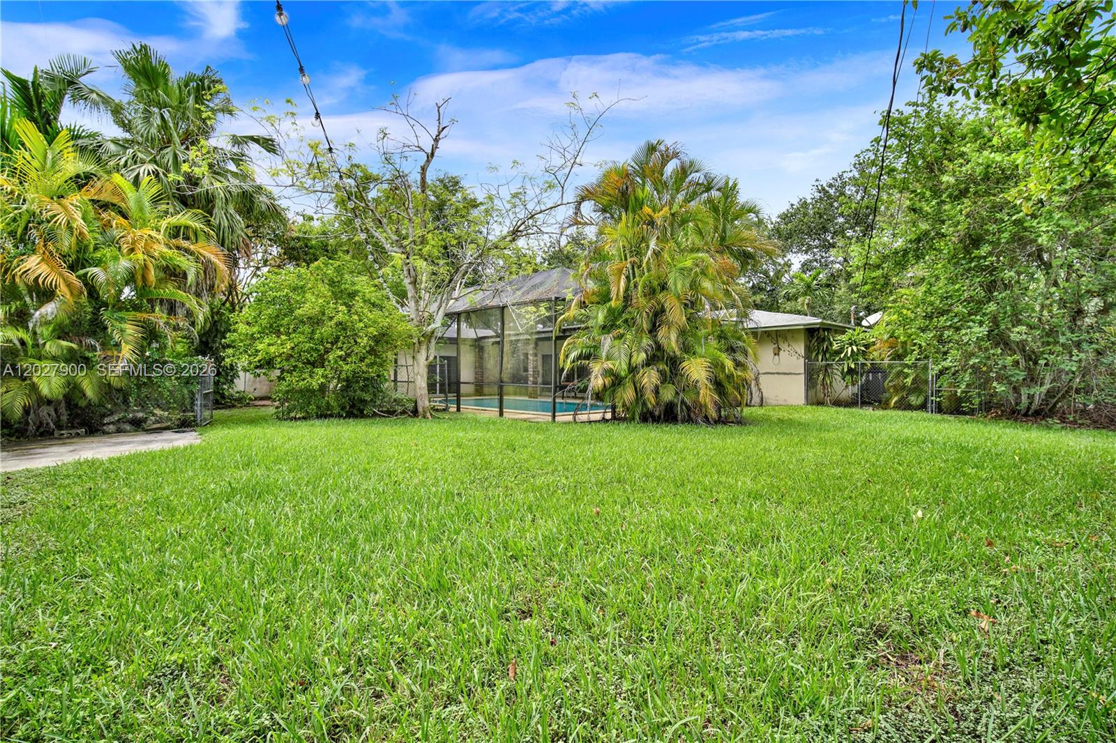 6980 Southwest 104th Street Pinecrest, FL 33156 - Photo 24 of 42