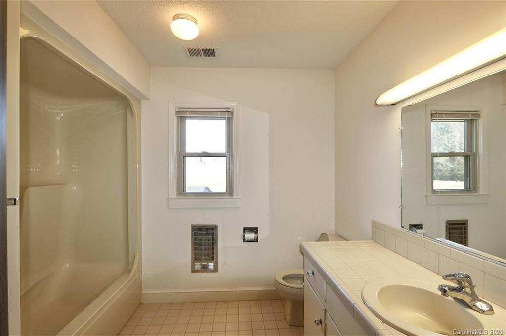 1719 Cb Eller School Road Elkin, NC 28621 - Photo 13 of 25 Gallery Image 13