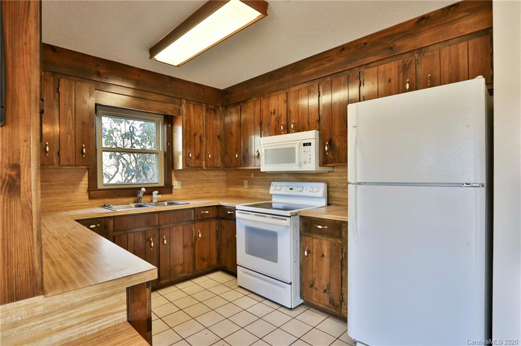 1719 Cb Eller School Road Elkin, NC 28621 - Photo 9 of 25 Gallery Image 9