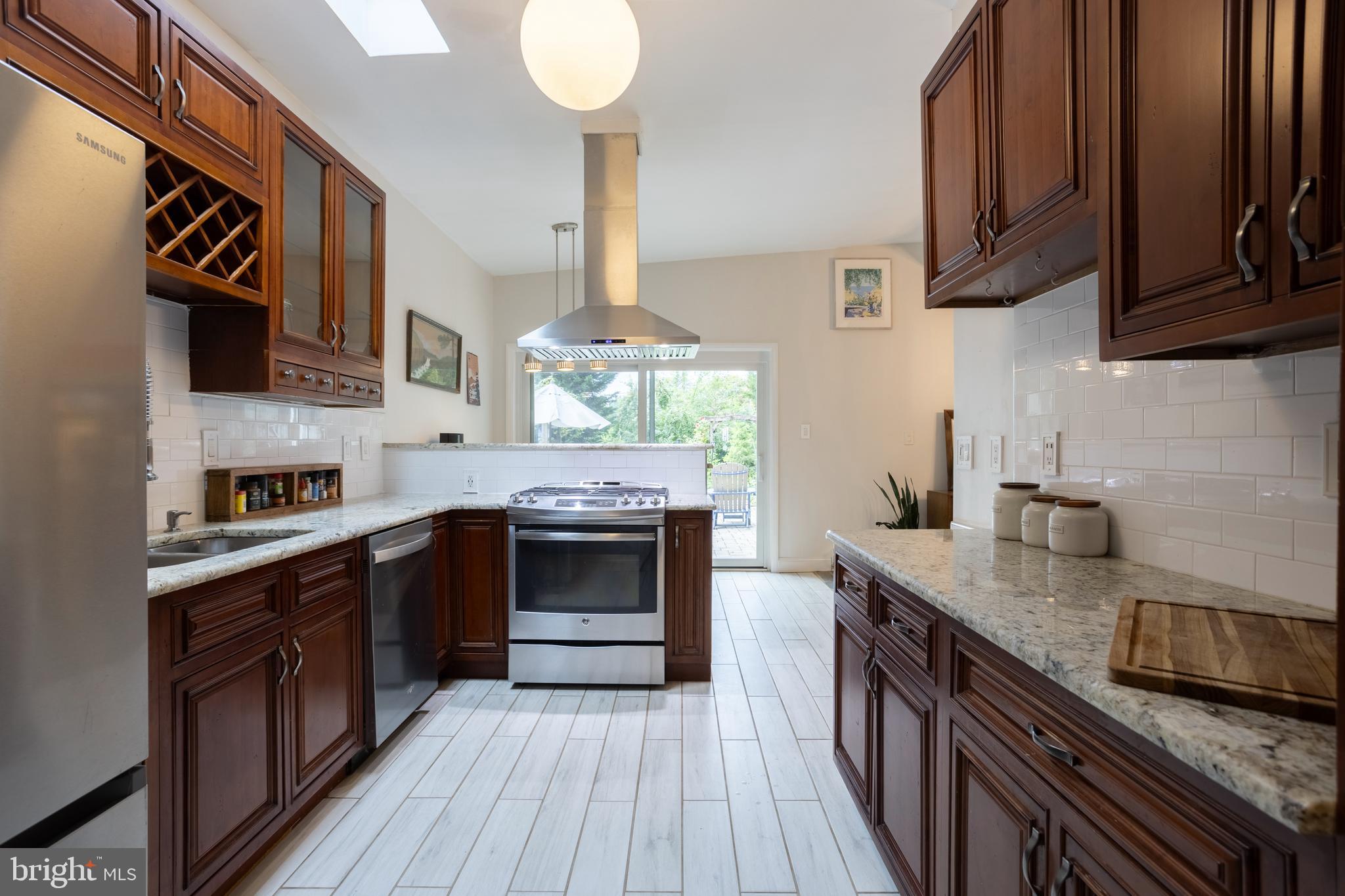 3301 Midfield Road Baltimore, MD 21208 - Photo 19 of 58