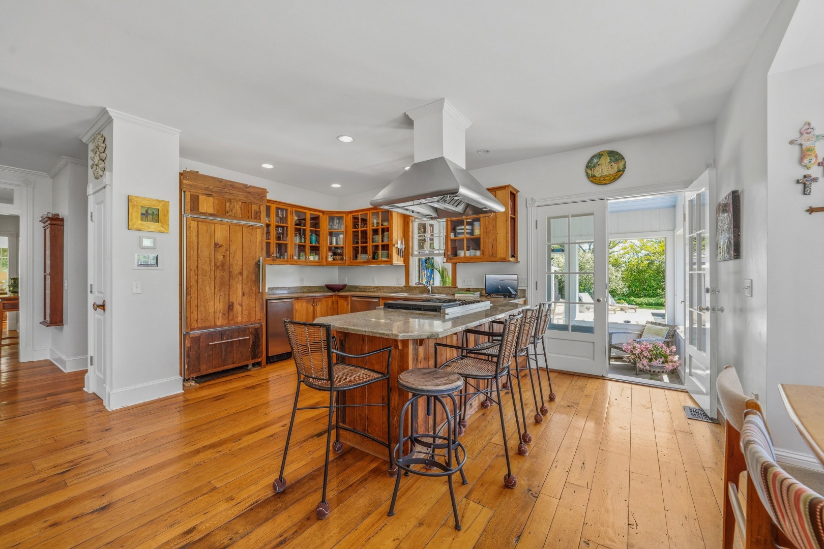 144 Madaket Road Nantucket, MA 02554 - Photo 13 of 104
