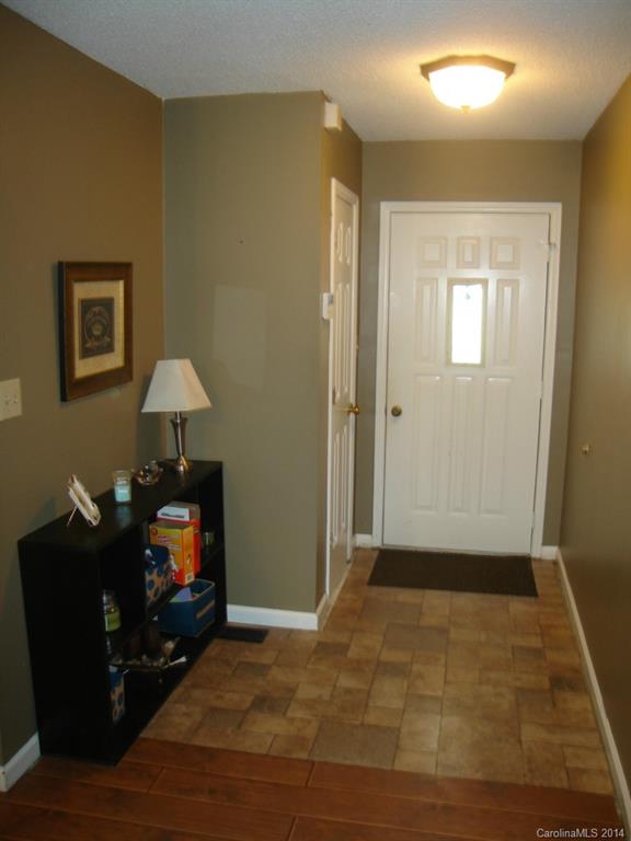 1716 Glenway Road Clover, SC 29710 - Photo 2 of 21 Gallery Image 2